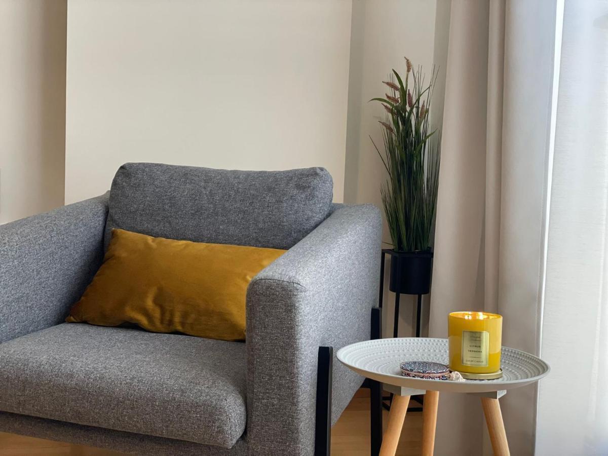 A Space That Feels Like Home With Private Parking Malaga Exterior photo
