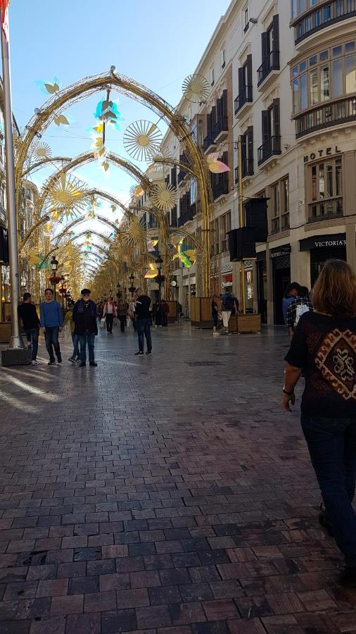 A Space That Feels Like Home With Private Parking Malaga Exterior photo